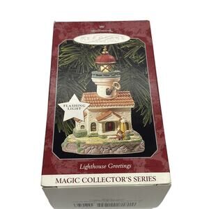 1998 Hallmark Handcrafted Lighthouse Greetings XMAS Ornament Flashing Light Box